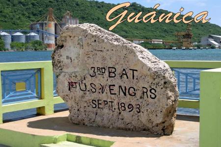 Está localizada en el malecón de la Bahía de Guánica, justo al finalizar la calle 25 de julio, donde estaba ubicado el pequeño muelle por donde desembarcaron las primeras tropas.
Esta piedra fue grabada en bajo relieve, cerca de la carretera que conduce a Caña Gorda (probablemente donde se construyó un pequeño fuerte), por los soldados del 3er batallón del 1er Cuerpo de Ingenieros Voluntarios en septiembre de 1898. En 1945 fue encontrada por unos obreros que construían la actual carretera que pasa al lado del antiguo faro, los cuales recibieron la orden de colocarla a un lado sin dañarla ni moverla hasta que no recibieran instrucciones del Departamento de Guerra de los Estados Unidos. Tiempo más tarde una maestra, esposa de un historiador de San Juan (lamentamos desconocer el nombre de ambos), consiguió el permiso de trasladarla hasta donde está actualmente. En 1955 se le colocó una tarja.
La inscripción que hay en la piedra lee como sigue:3RD. BAT.1ST. U.S.V. ENGRS.SEPT. 1898.
Esta piedra es hoy día centro de muchas controversias políticas por los distintos siginificados que le quieren dar. Dejemos en paz a la piedra ya que ella y sus marcas son ya parte de nuestra historia y de nuestro patrimonio (estemos de acuerdo o no con lo que representa).